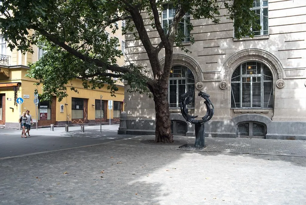 Appartamento Inviting Flat In The Heart Of Town Budapest