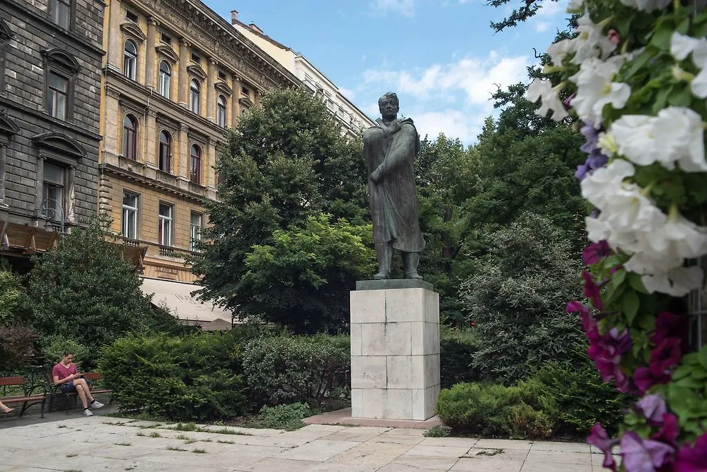Appartamento Inviting Flat In The Heart Of Town Budapest