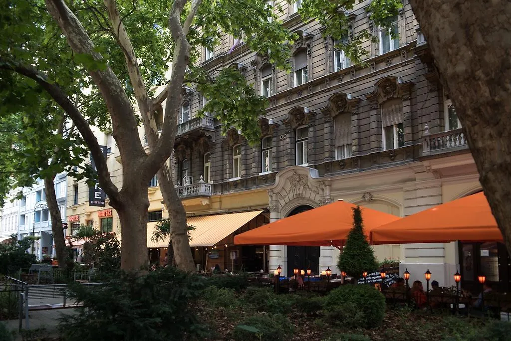 Inviting Flat In The Heart Of Town Apartment Budapest Hungary
